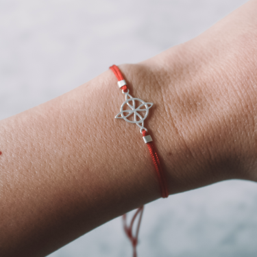 Pulsera Nudo De Bruja Hilo Rojo