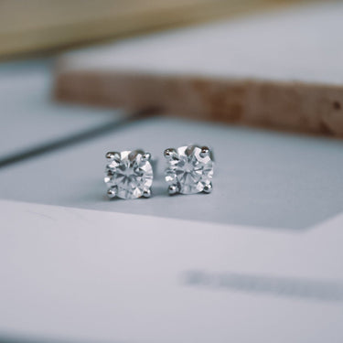 Aros Moissanita Dust Plata 1.0 quilate - Atesorame