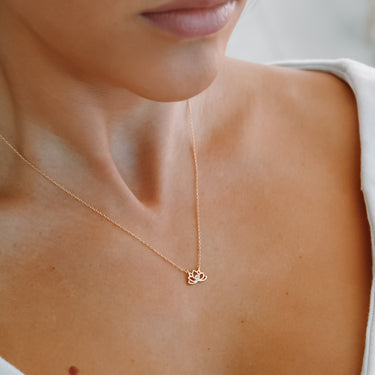 Collar Flor De Loto Gold