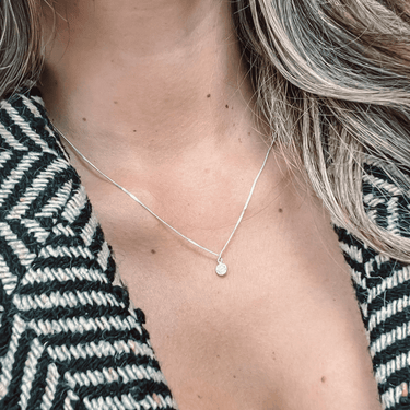 Collar Punto de Luz Mia - Atesorame