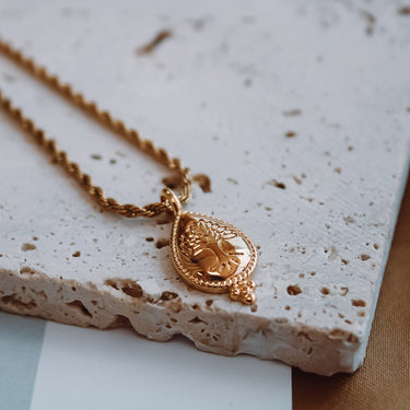 Collar Medalla Árbol de la Vida Gold - Atesorame