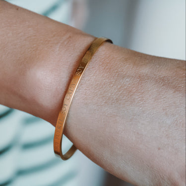 Esclava Manifiesta "Soy fuerte, soy capaz, soy perseverante" Gold - 4mm