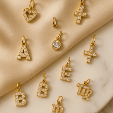 Charm Inicial Shine Gold - Atesorame